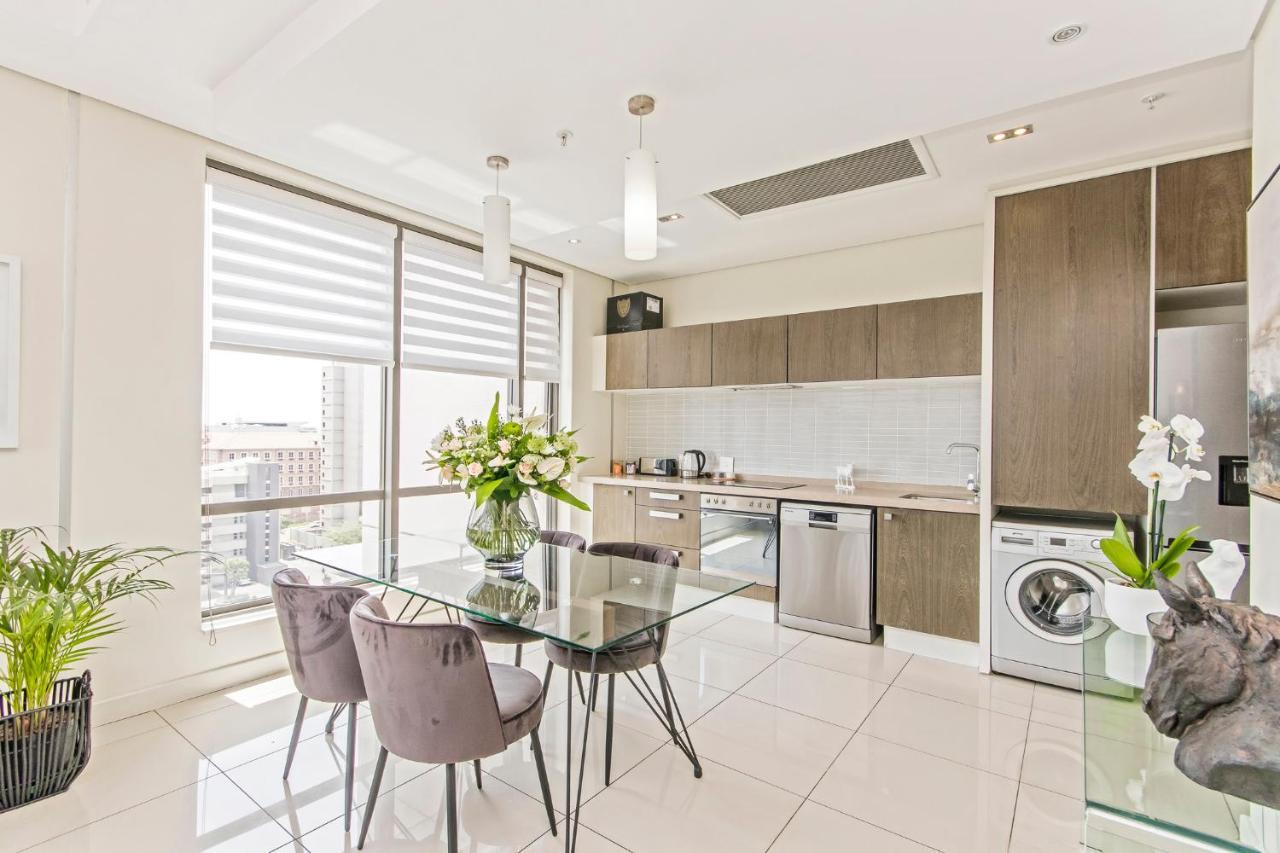 Sandton Skye Premium Suites & Penthouses Johannesburg Esterno foto