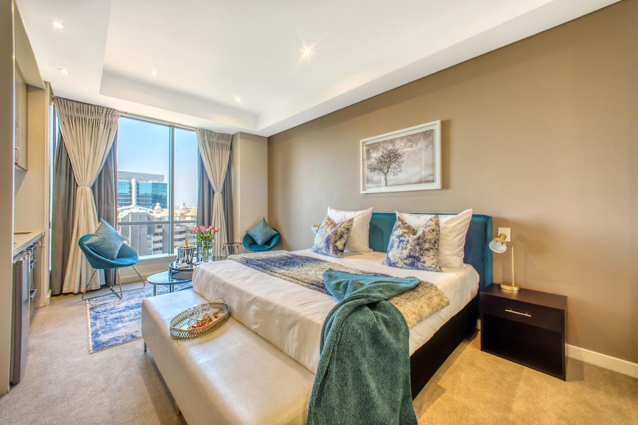 Sandton Skye Premium Suites & Penthouses Johannesburg Esterno foto