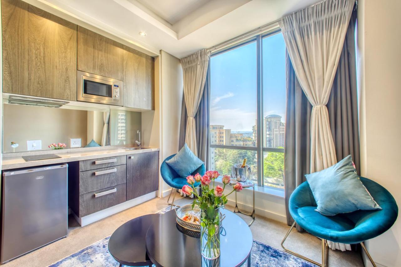 Sandton Skye Premium Suites & Penthouses Johannesburg Esterno foto