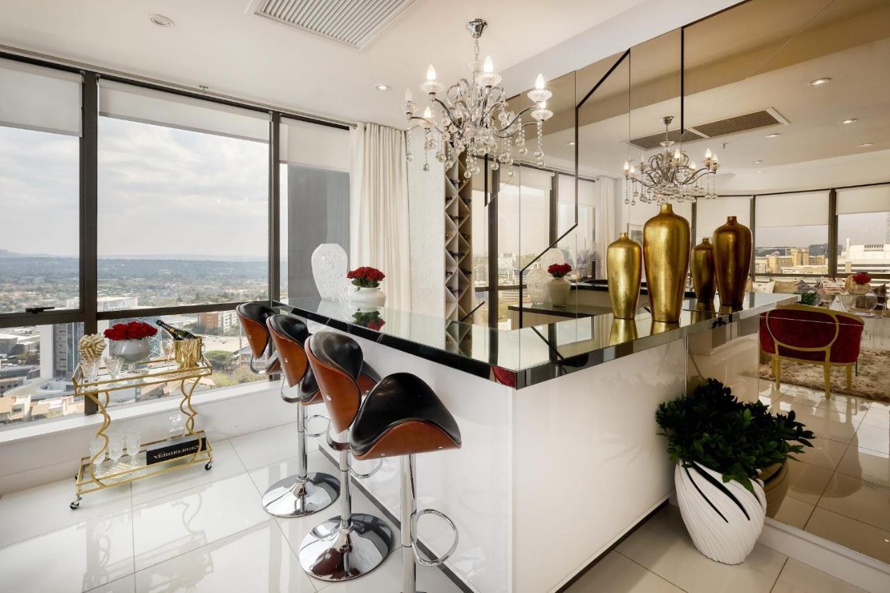 Sandton Skye Premium Suites & Penthouses Johannesburg Esterno foto